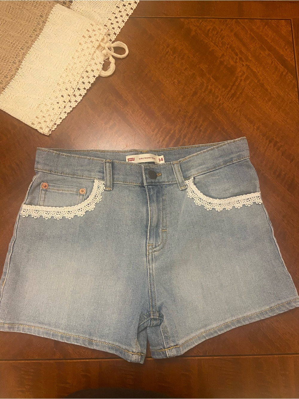 Levi's Girlfriend Light Blue Denim Shorts with Lace Trim size 14 years old